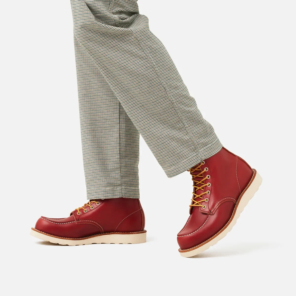 Classic Moc® 6-tums herrstövl
Classic Moc® 6-tums herrstövl i Oro Russet-läder