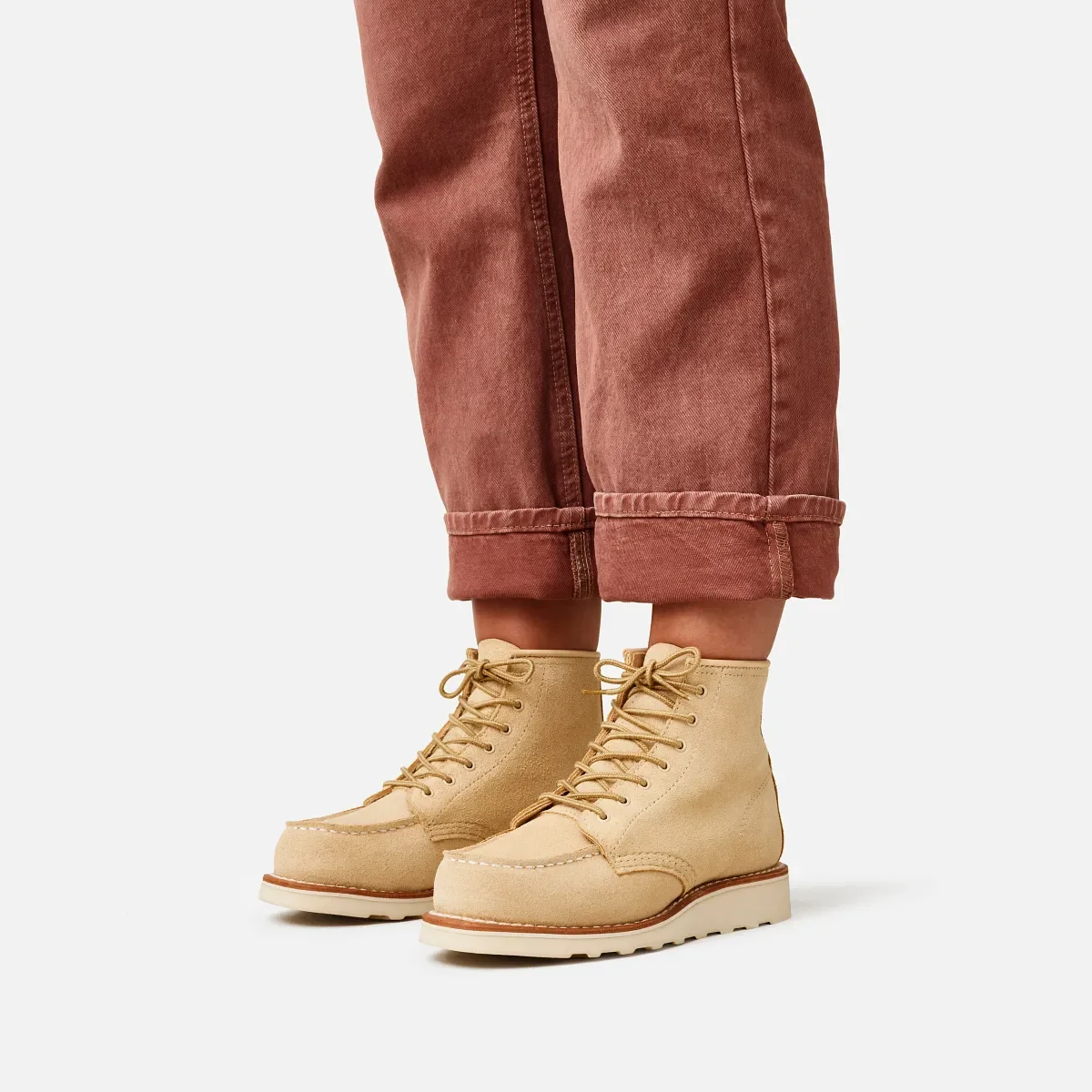 Classic Moc® kort damstövl i krämfärgat Abilene-läder