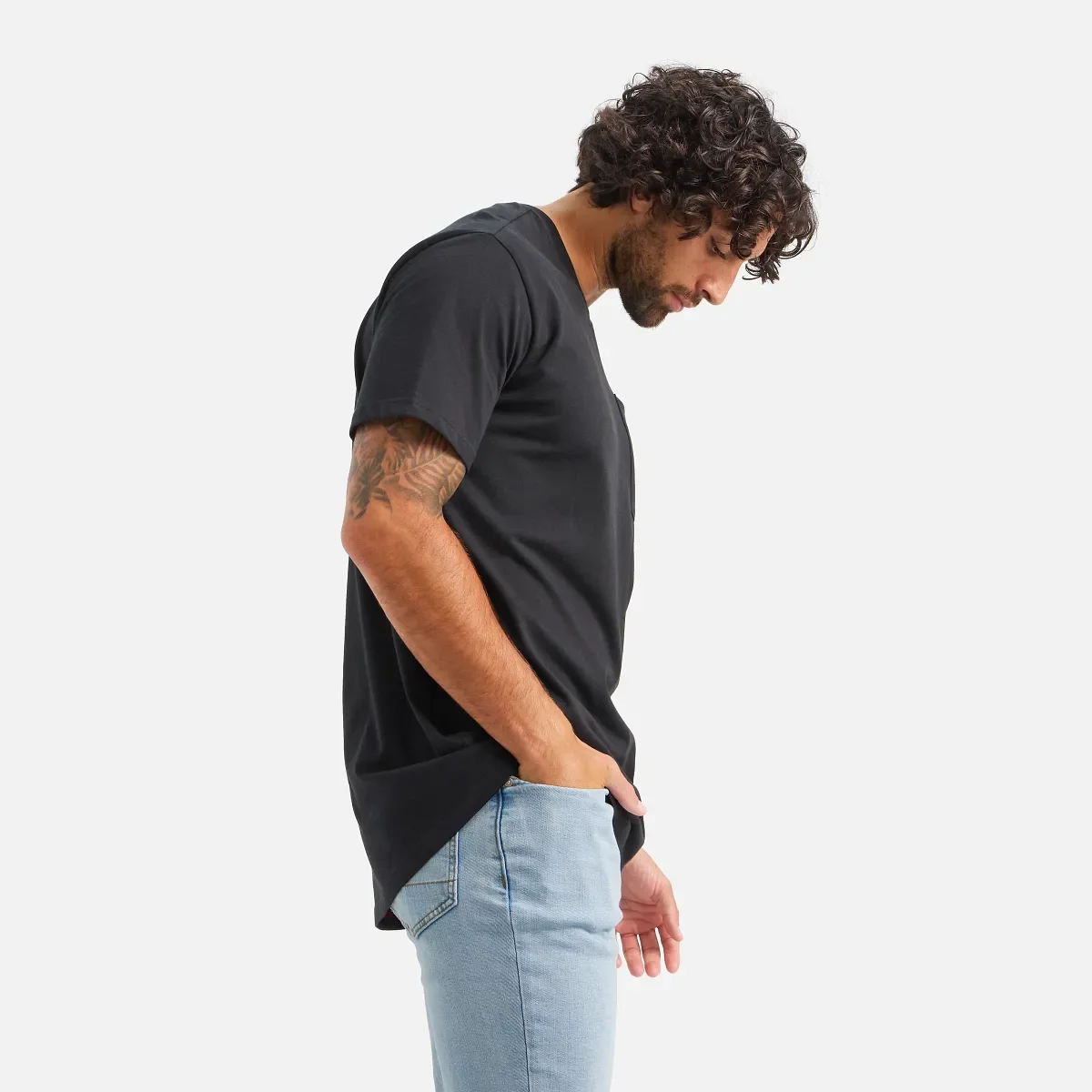 Kortärmad T-shirt med ficka – Herr-T-shirt med korta ärmar i svart