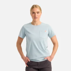 Kortärmad T-shirt med ficka Kortärmad T-shirt för dam i stålblått