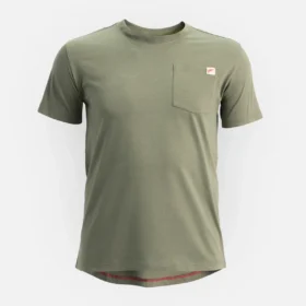 Kortärmad T-shirt med ficka Kortärmad T-shirt för herr i olivgrönt