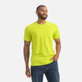 Kortärmad T-shirt med ficka Kortärmad T-shirt för män i ljusgrönt