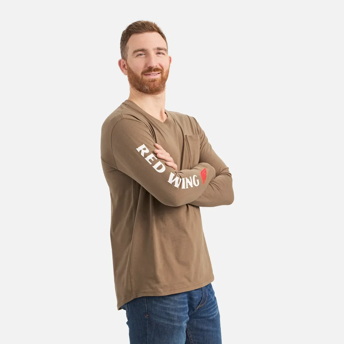 Långärmad T-shirt med ficka och tryck på ärmen – herr-T-shirt i brunt