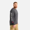 Långärmad T-shirt med ficka och tryck på ärmen – herr-T-shirt i färgen Asphalt