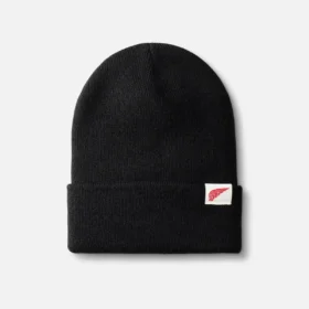 Mössa med stickad logotyp Mössa med stickad logotyp i svart