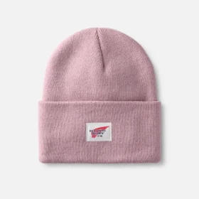Stickad mössa med logotyp, unisex Stickad mössa med uppvikt kant i ljusrosa