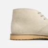Weekender Chukka – herrchukka i vitt sandfärgat Mohave-läder